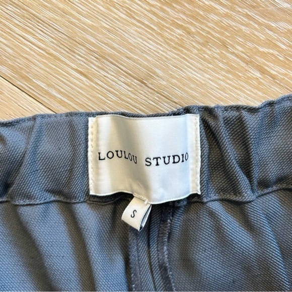 LouLou Studio de Saison Seto Slub-Texture Shorts Grey Size Small - Picture 9 of 12